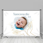 Hände Halten Blumen Baby Benennung Zeremonie Hintergrund